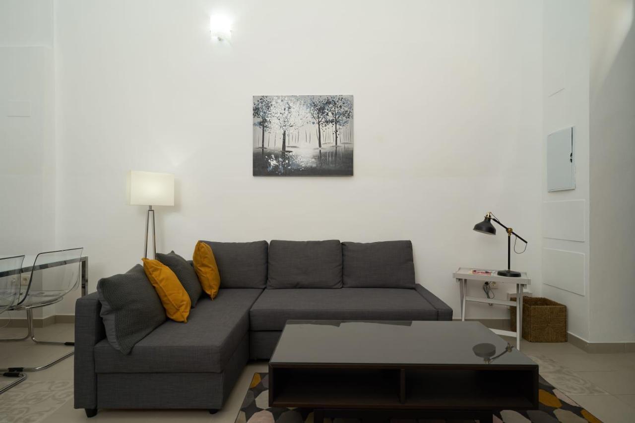 Apartamento Turistico Centro Monumental -- Caces Εξωτερικό φωτογραφία