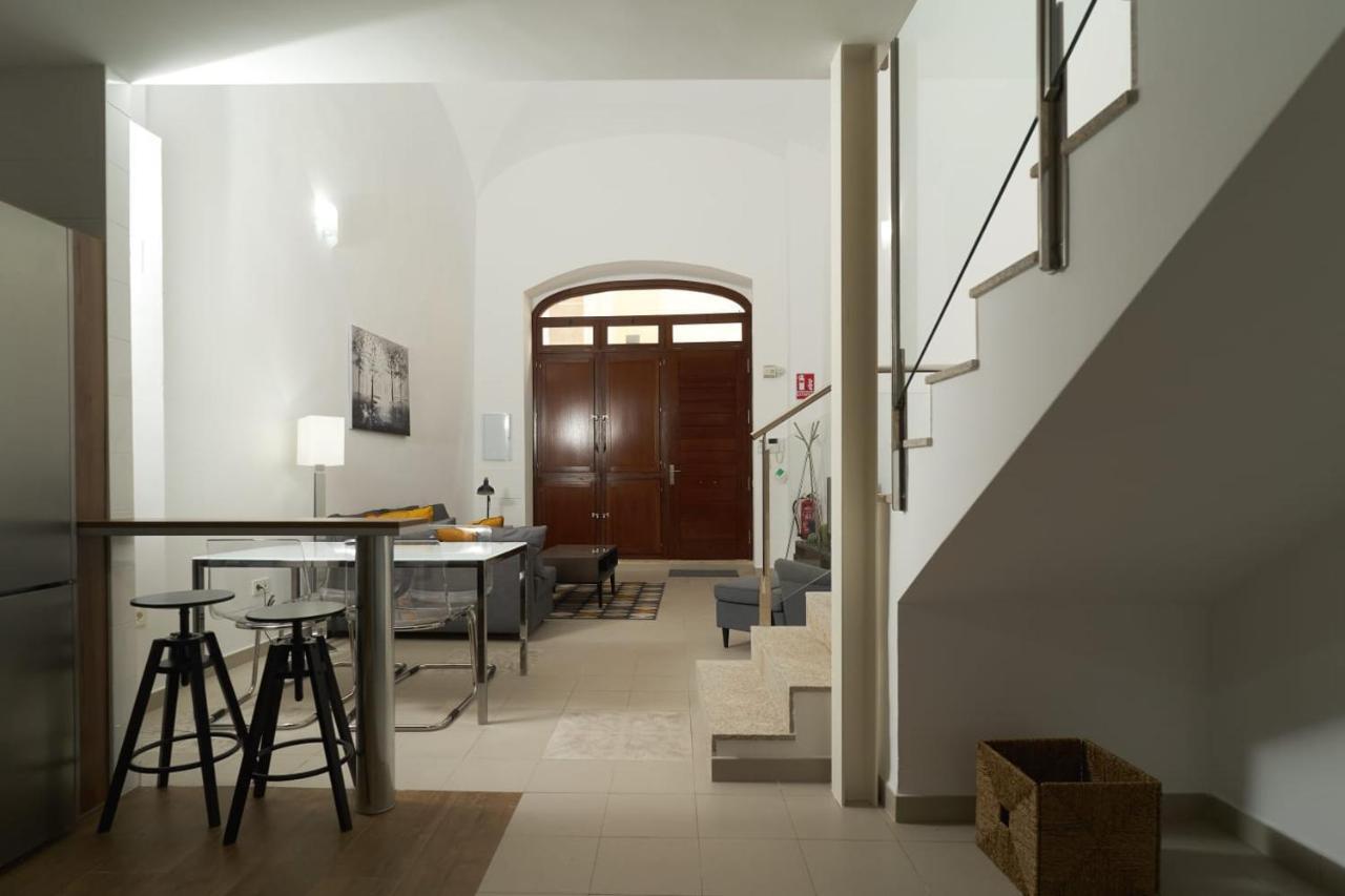 Apartamento Turistico Centro Monumental -- Caces Εξωτερικό φωτογραφία